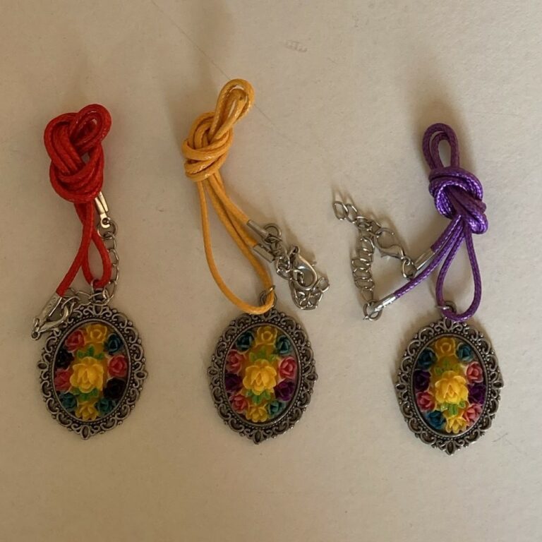 Collier coloré 8